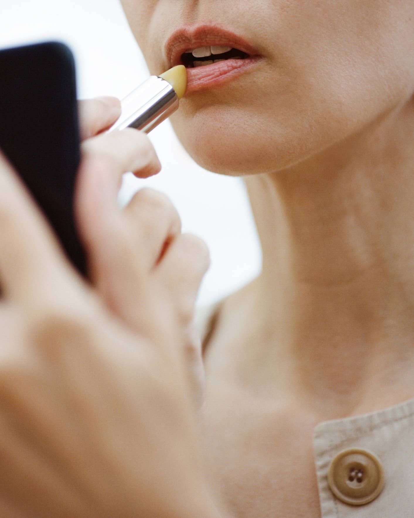 A.M.S Manuka Honey Lip Balm - Image 6