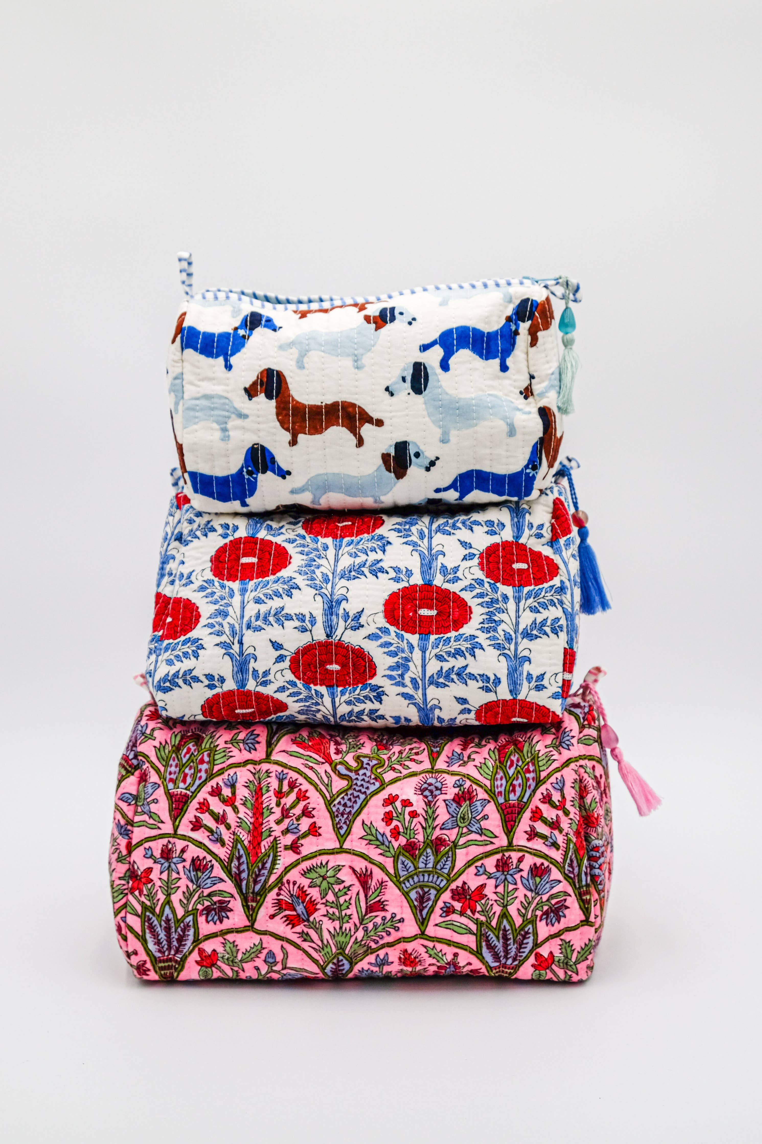 Araminta Toiletry Bag - Image 4