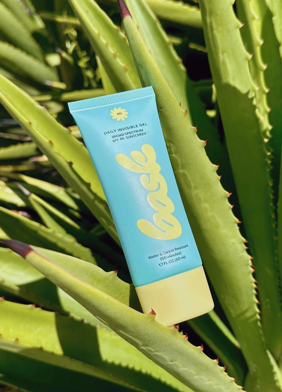 SPF 40 Daily Invisible Gel Sunscreen - Image 4
