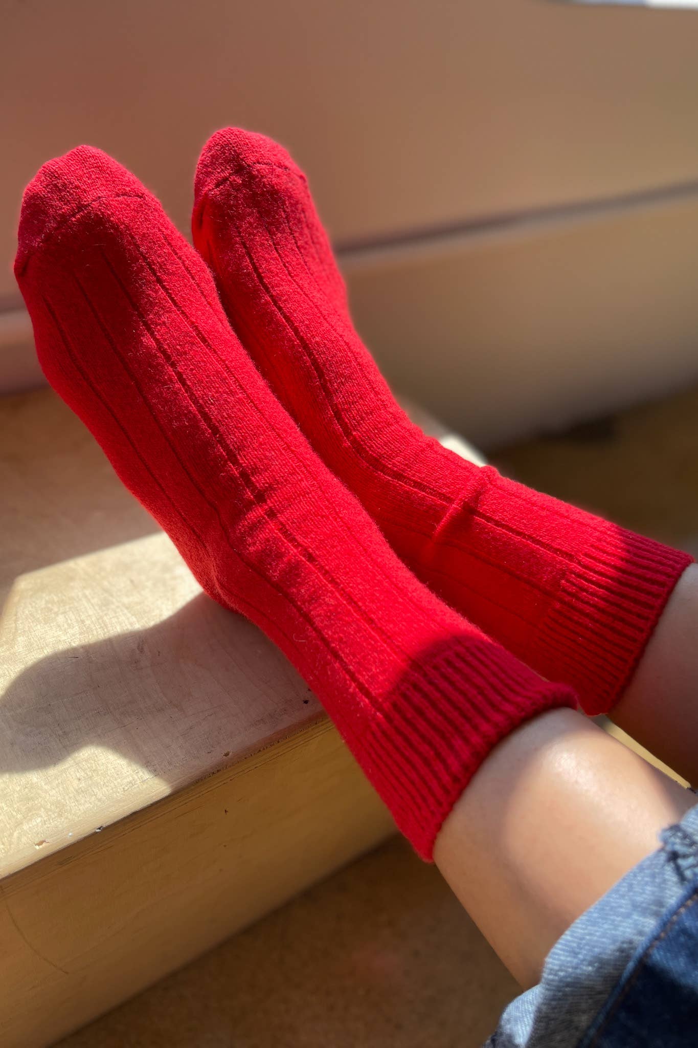 Classic Cashmere Socks - Image 9