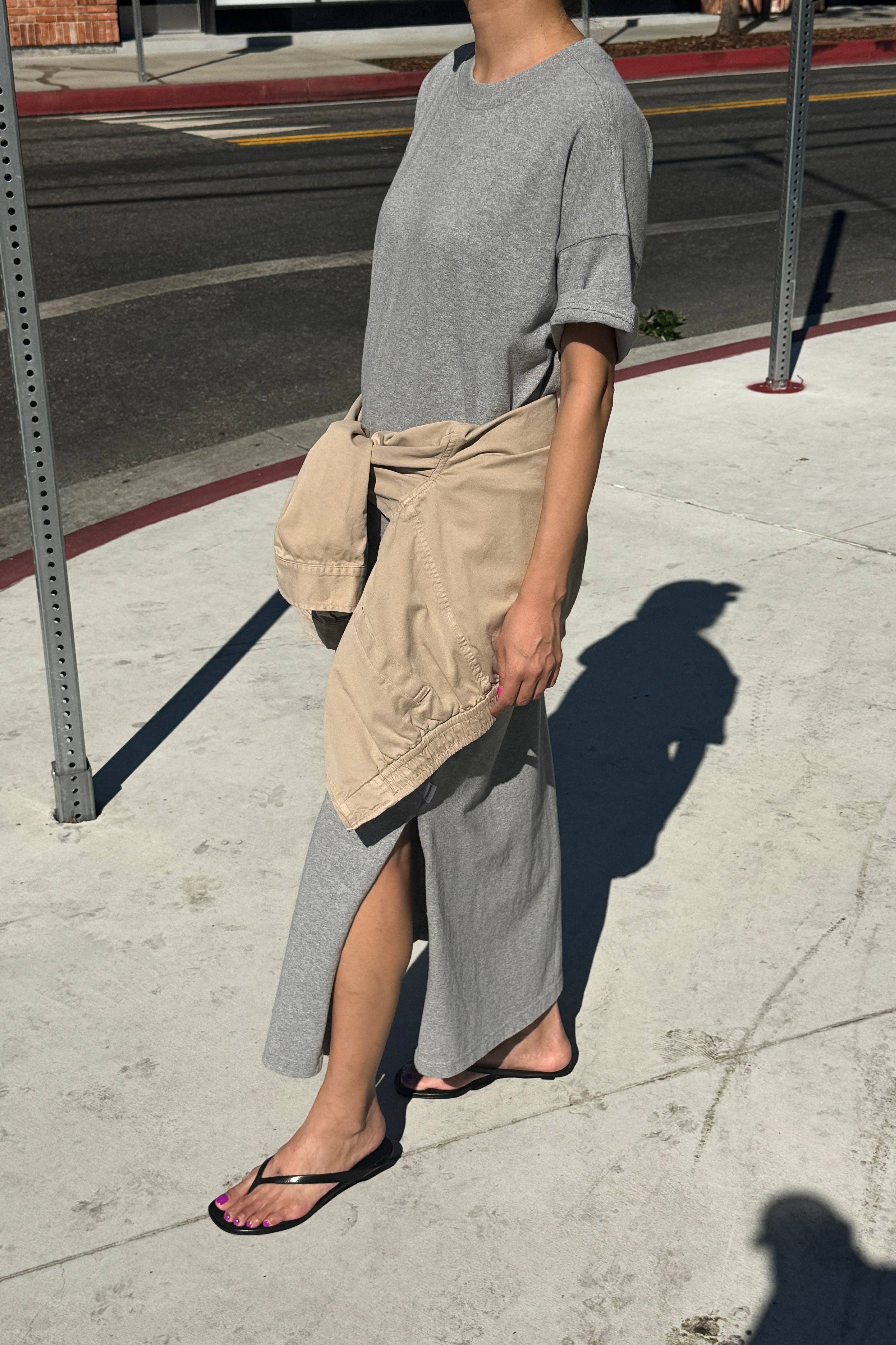 Her Dress - Image 11