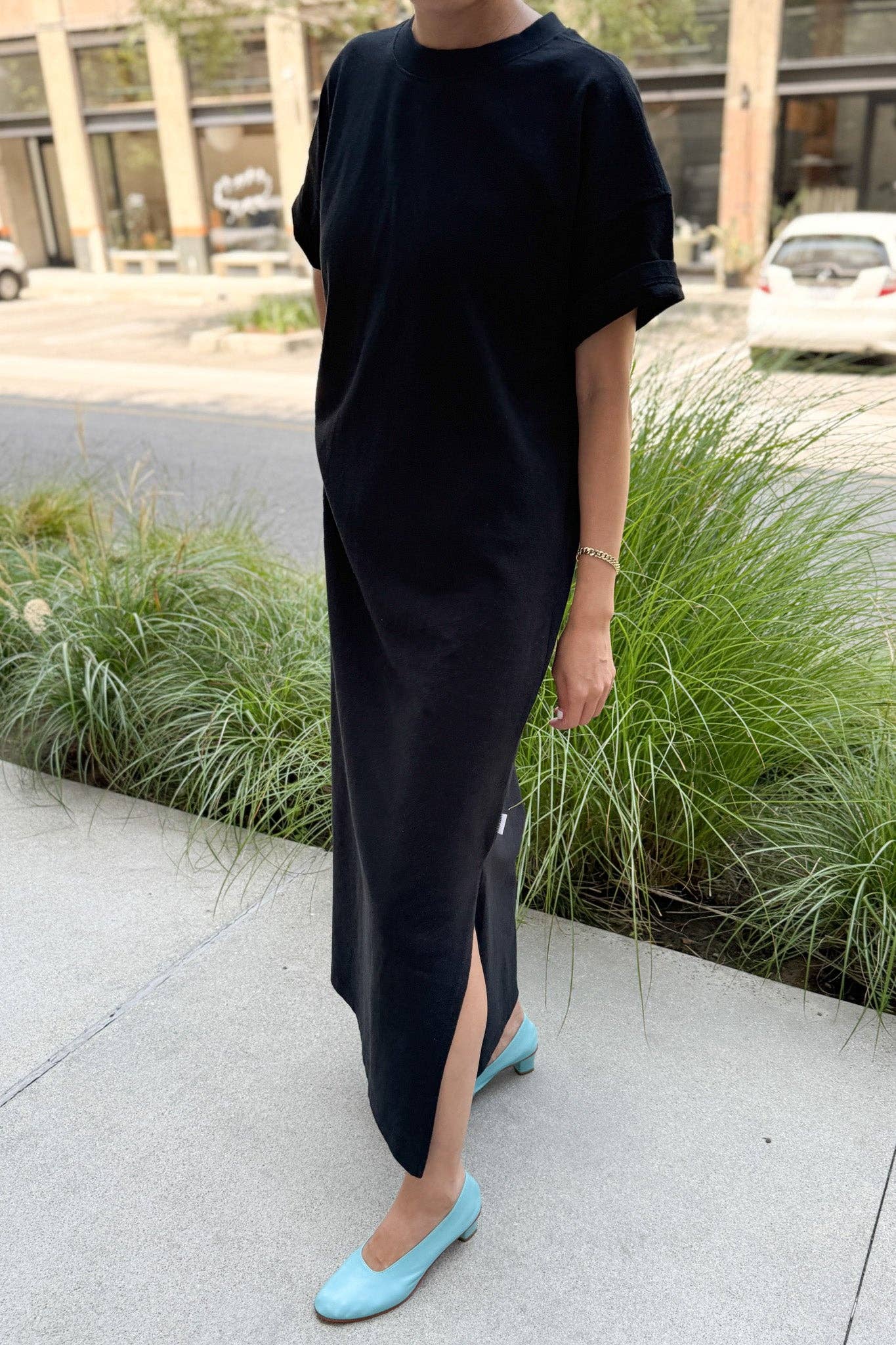 Her Dress - Image 13