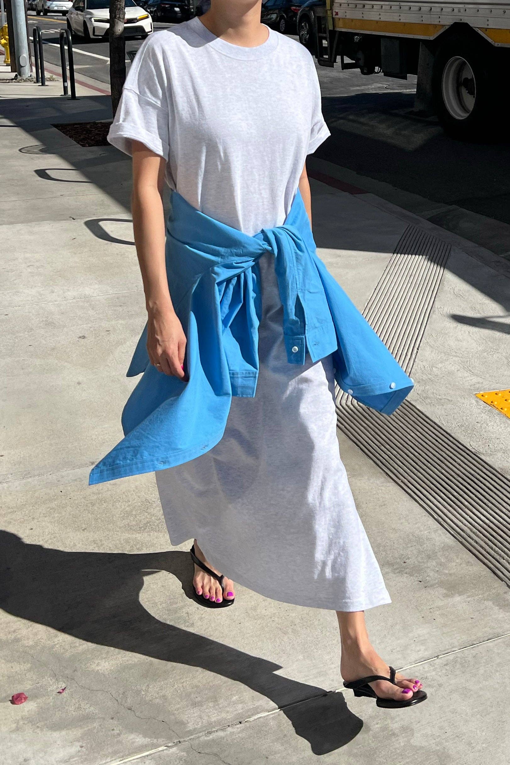 Her Dress - Image 18