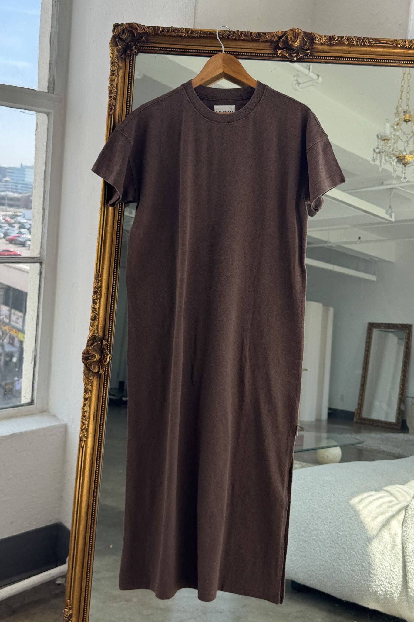 Her Dress - Image 22
