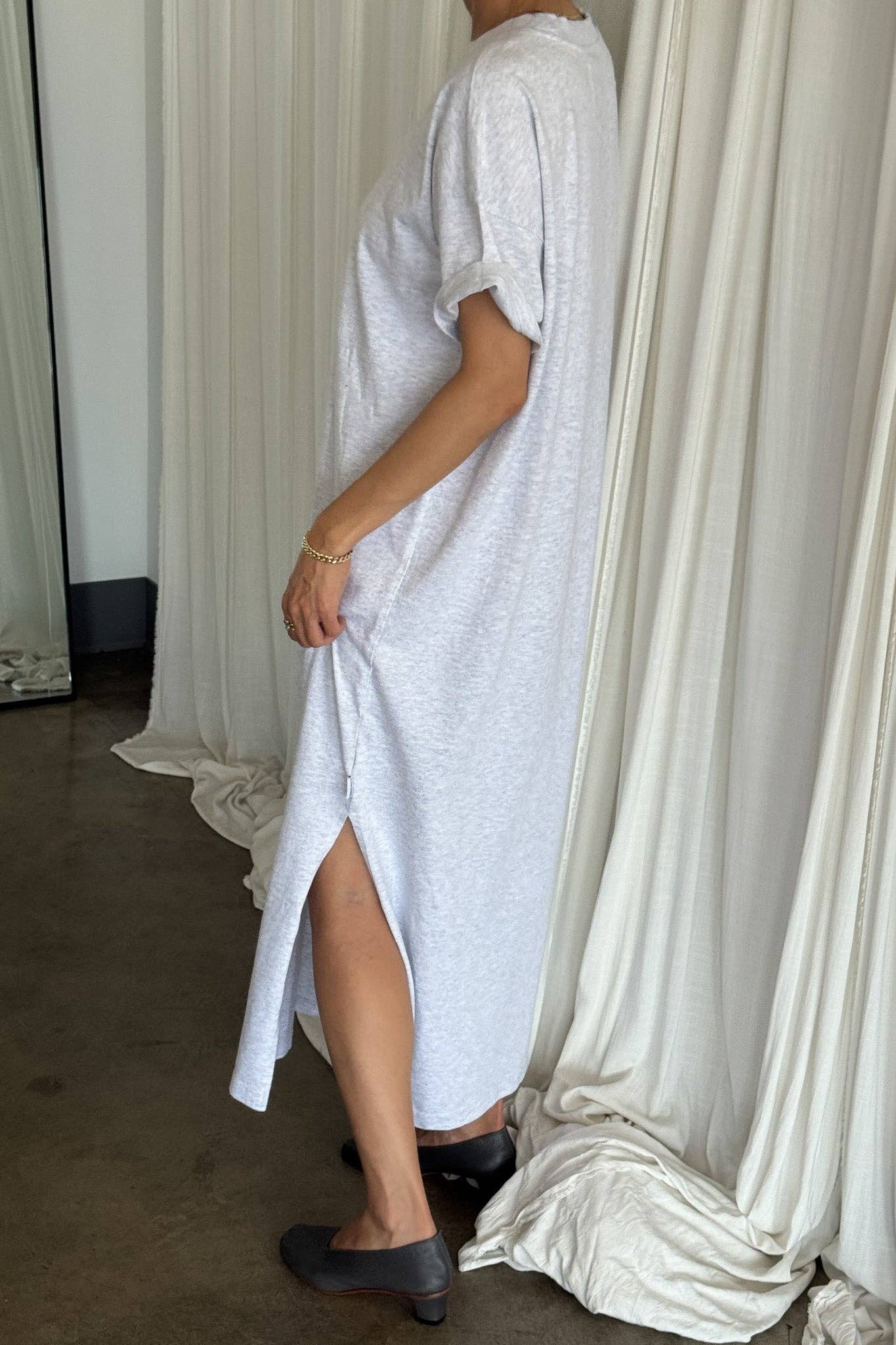 Her Dress - Image 6