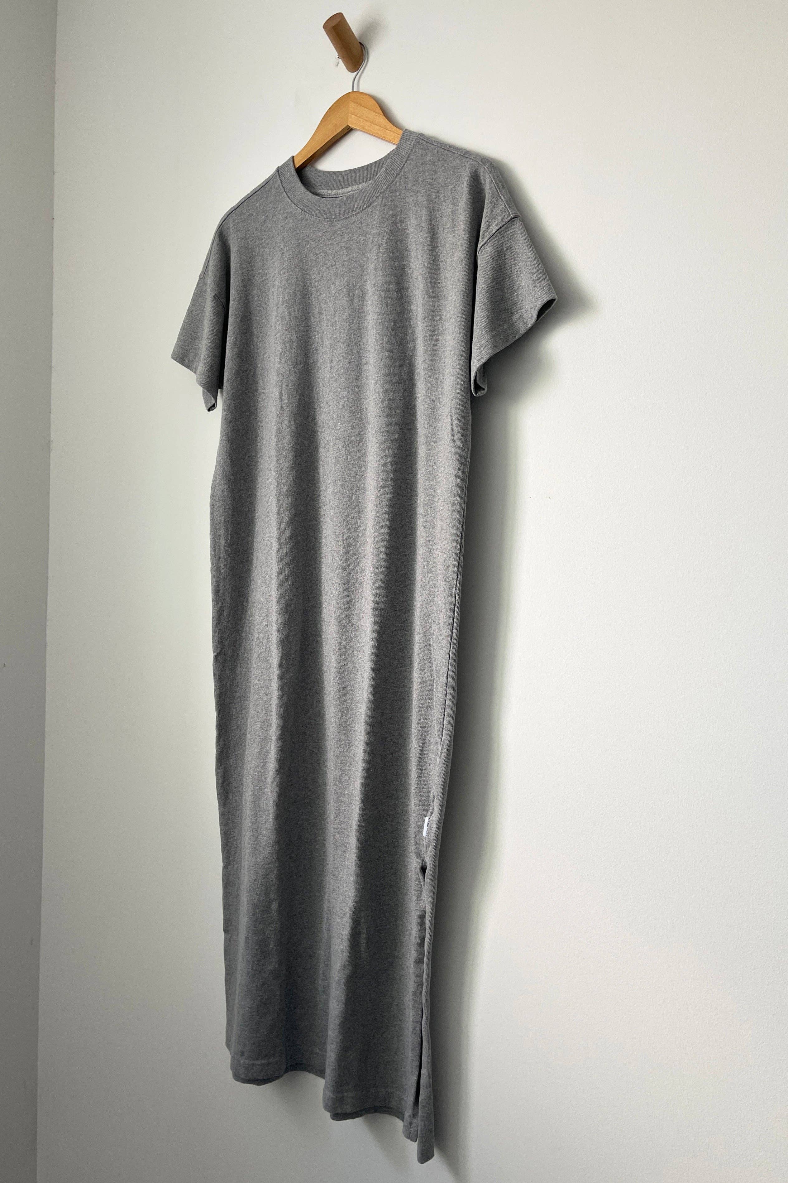 Her Dress - Image 8