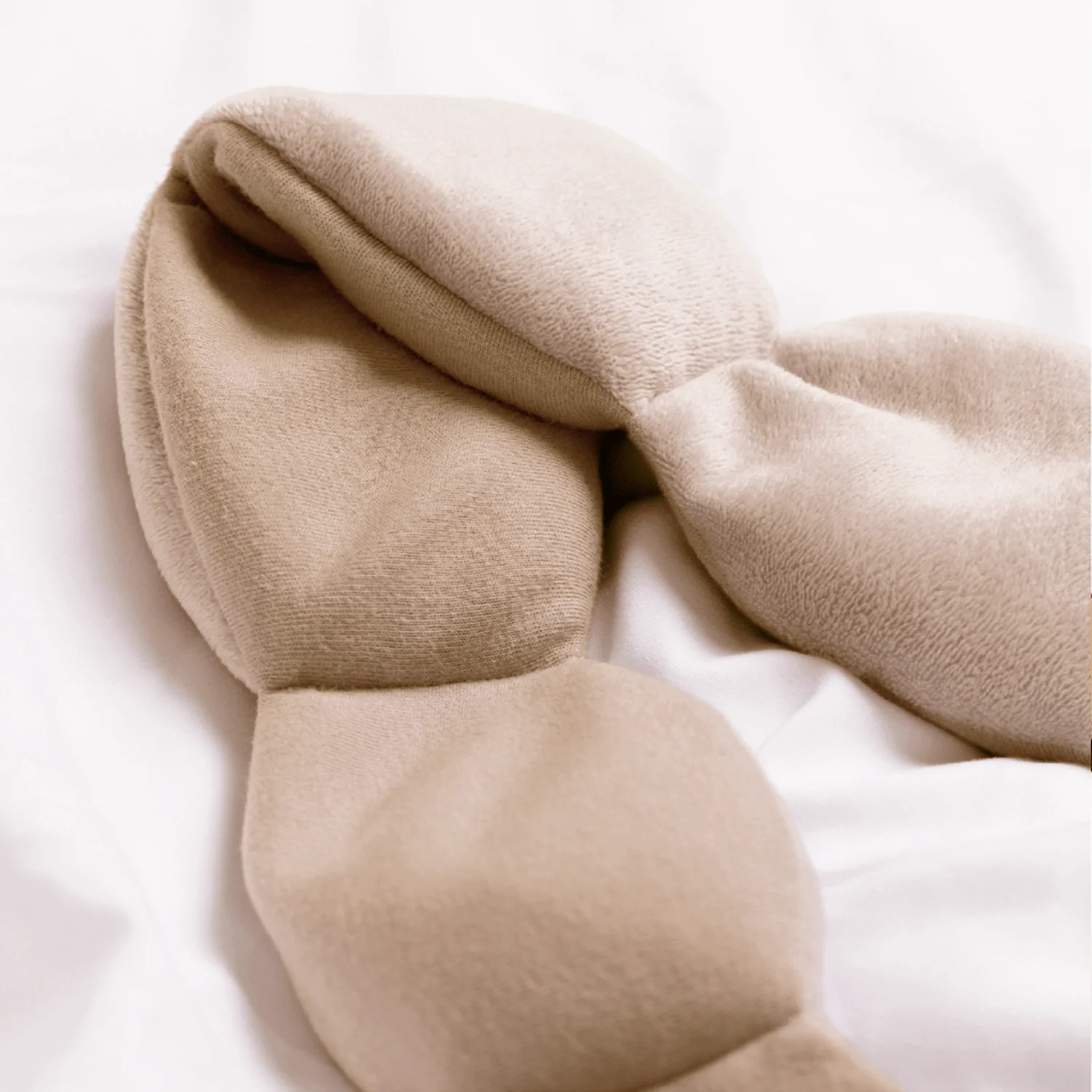 Latte Weighted Sleep Mask - Image 3